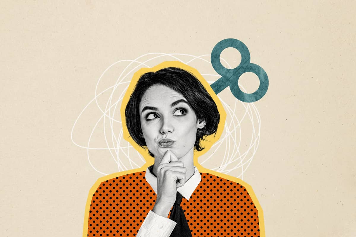 Personne qui se questionne sur ses forfaits et ses contrats